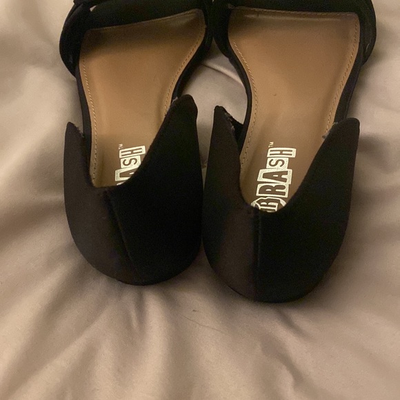 Brash| Cute open toe black flats 🖤 - Picture 5 of 7